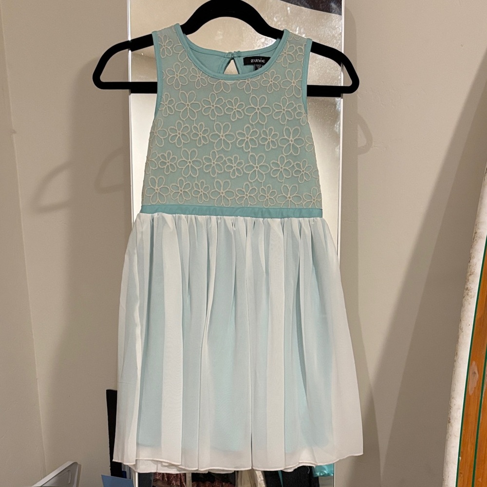 Zunie girls Floral Blue and White Kids Dress size 10